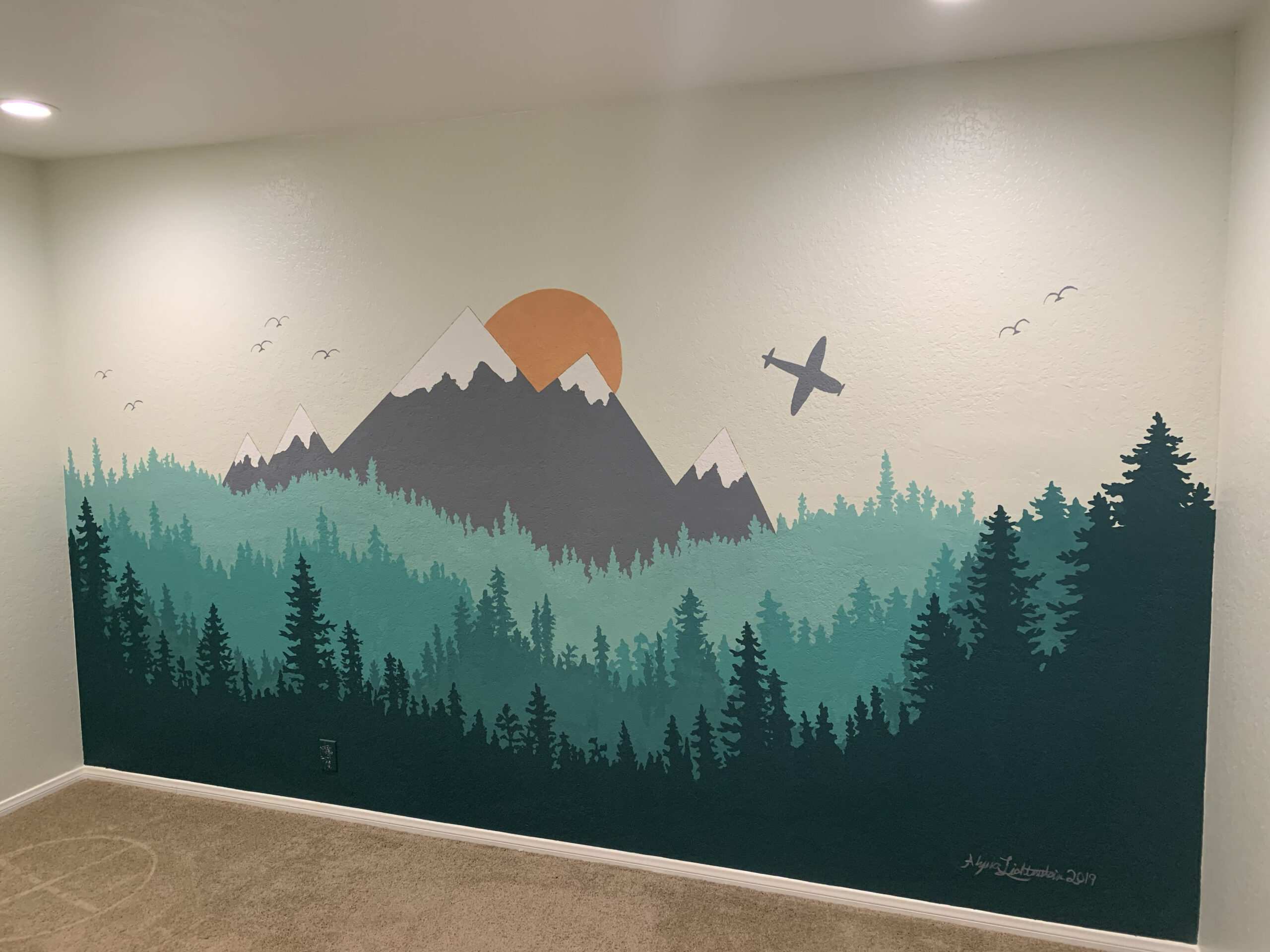 How to Incorporate Local Scenery into a Mural at Your Business